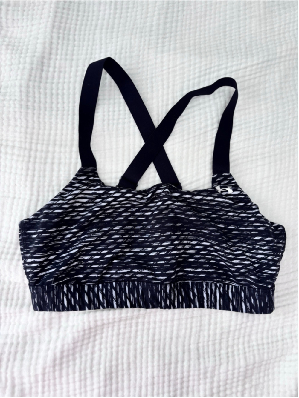 Women's Under Armour Sports Bra XL Black White Crossback Adjustable Straps